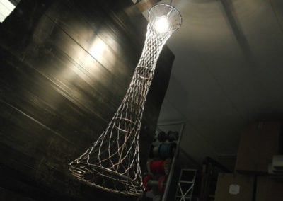 Design lamp van RVS staalkabelnet